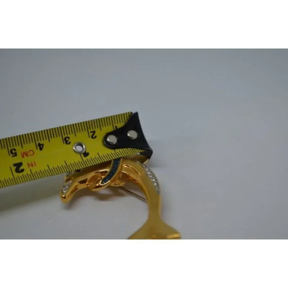 Vintage Butler  Dolphin with Hoop Costume Jewelry Brooch - Picture 8 of 8